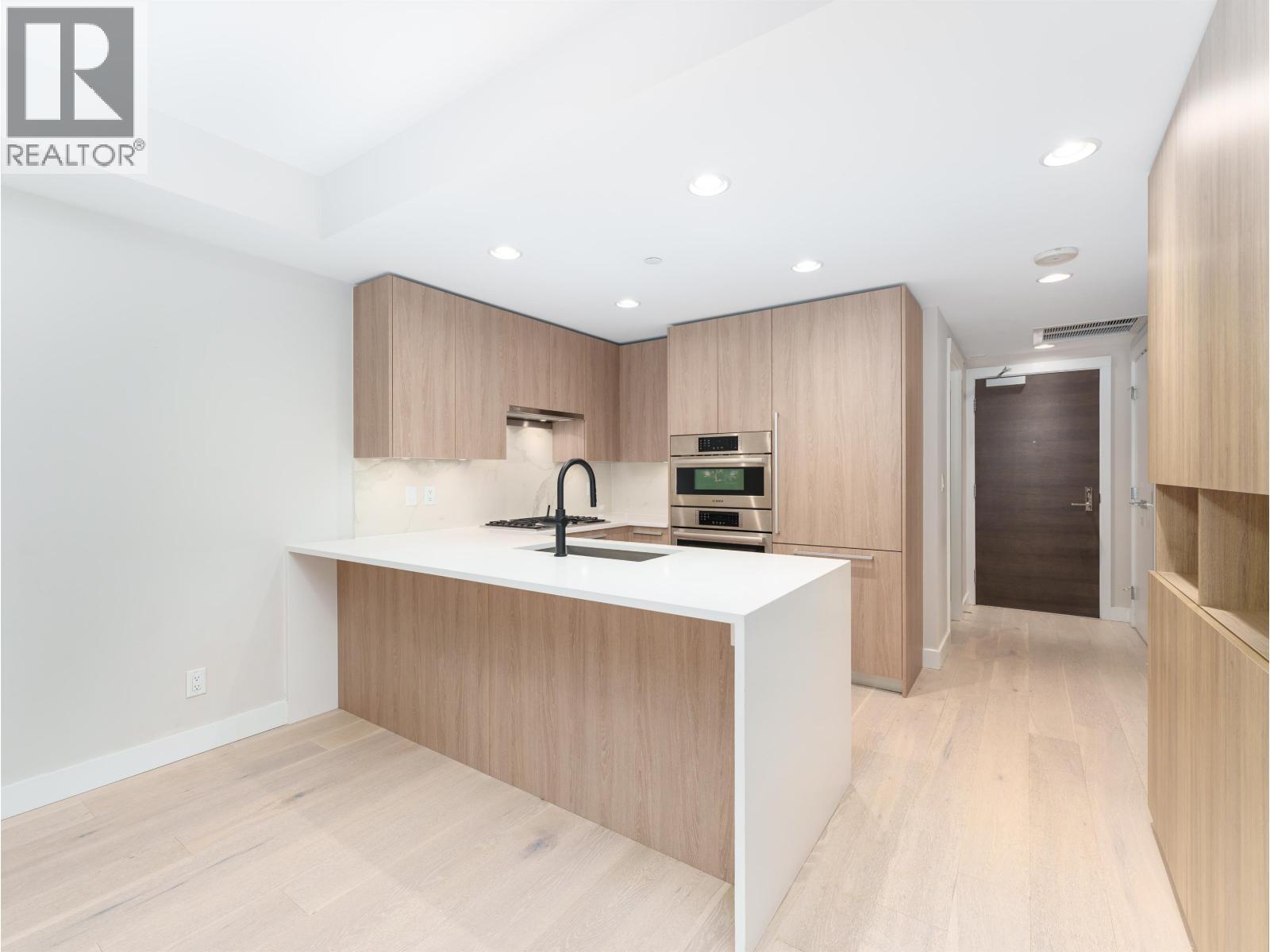 101 2738 Library Lane, North Vancouver, British Columbia  V7J 0B3 - Photo 9 - R3064574