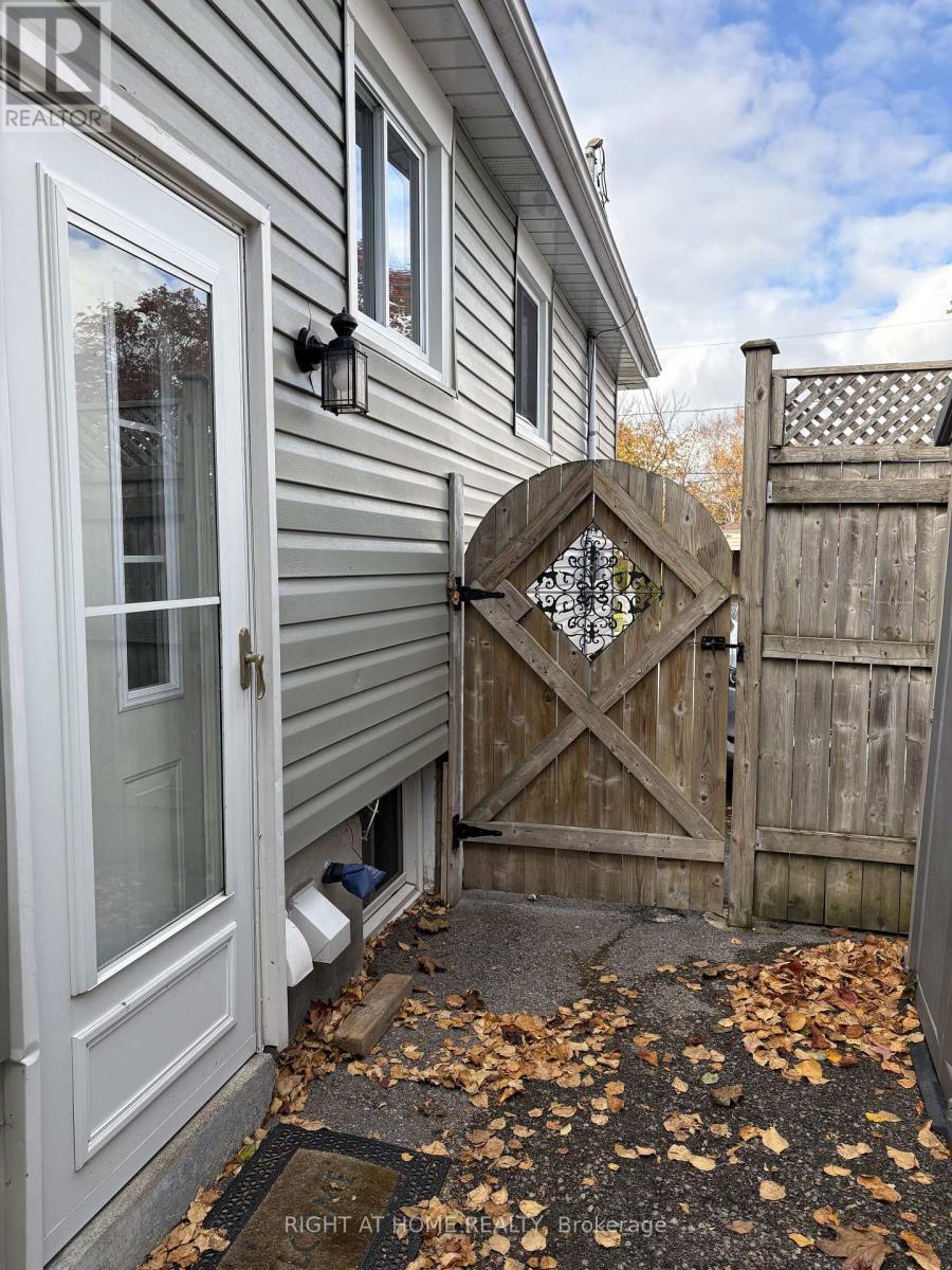 Lower - 975 Mink Street, Pickering, Ontario  L1W 2G6 - Photo 12 - E12531344