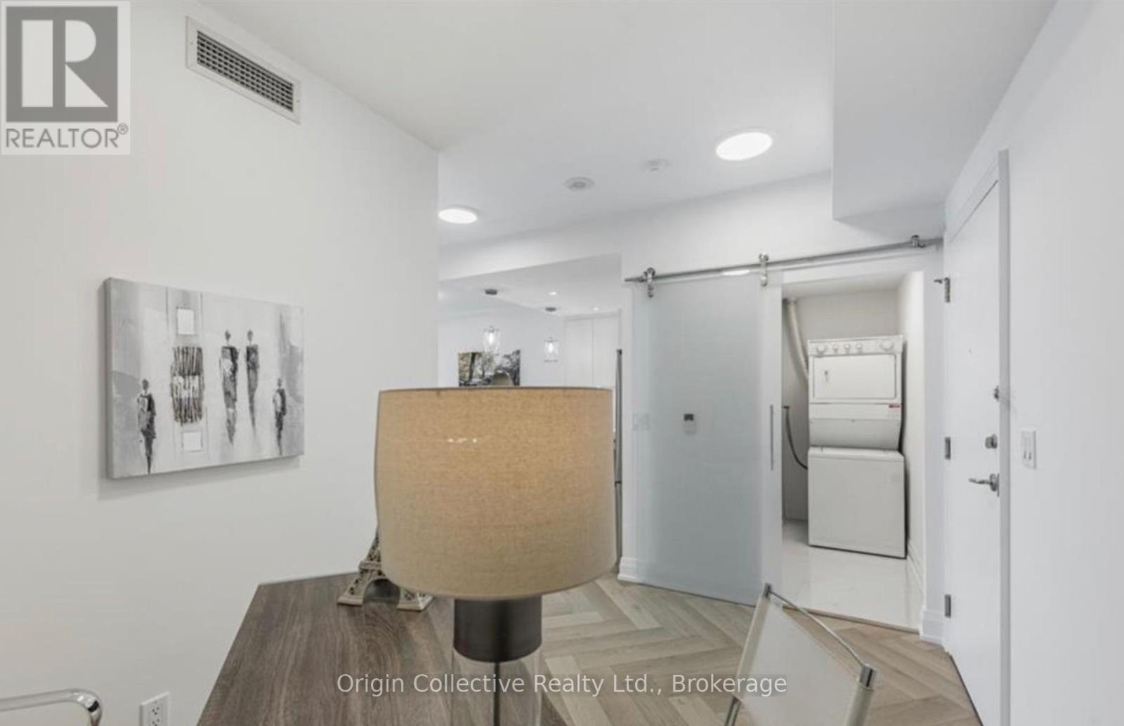 903 - 33 Cox Boulevard, Markham, Ontario  L3R 8A6 - Photo 4 - N12531334