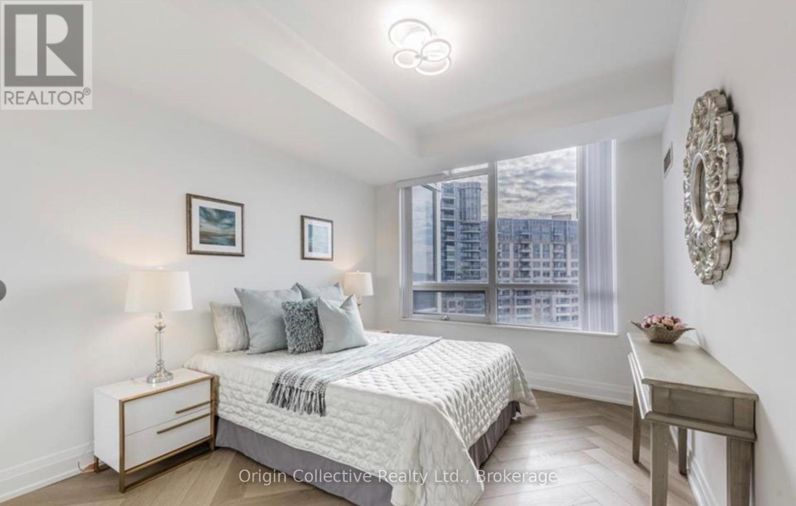 903 - 33 Cox Boulevard, Markham, Ontario  L3R 8A6 - Photo 5 - N12531334