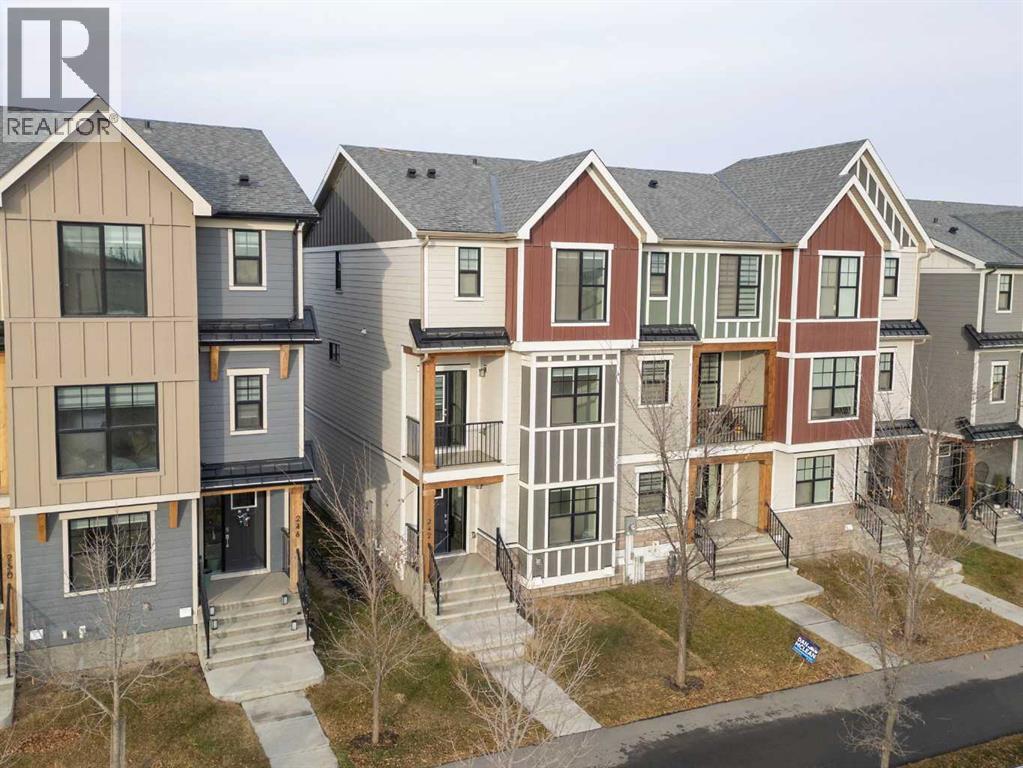 242 Alpine Avenue Sw, Calgary, Alberta  T2Y 0R8 - Photo 39 - A2269611