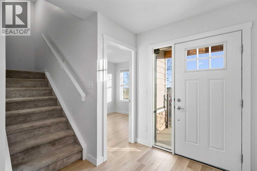 242 Alpine Avenue Sw, Calgary, Alberta  T2Y 0R8 - Photo 4 - A2269611