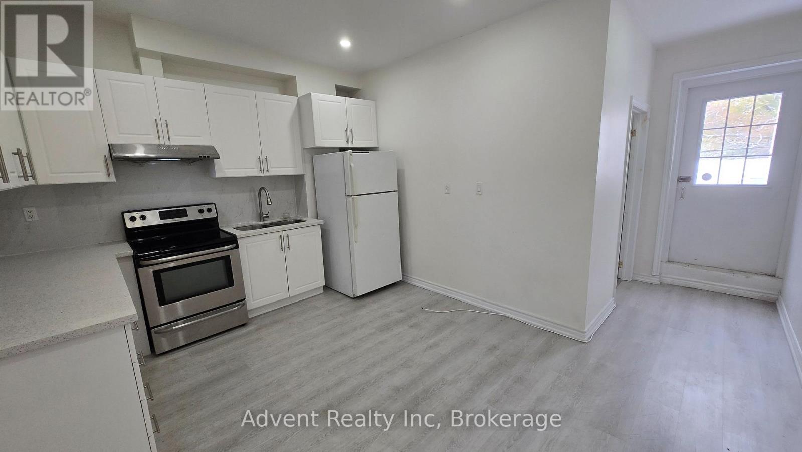 1454 Queen Street W, Toronto, Ontario  M6K 1M2 - Photo 5 - W12531346