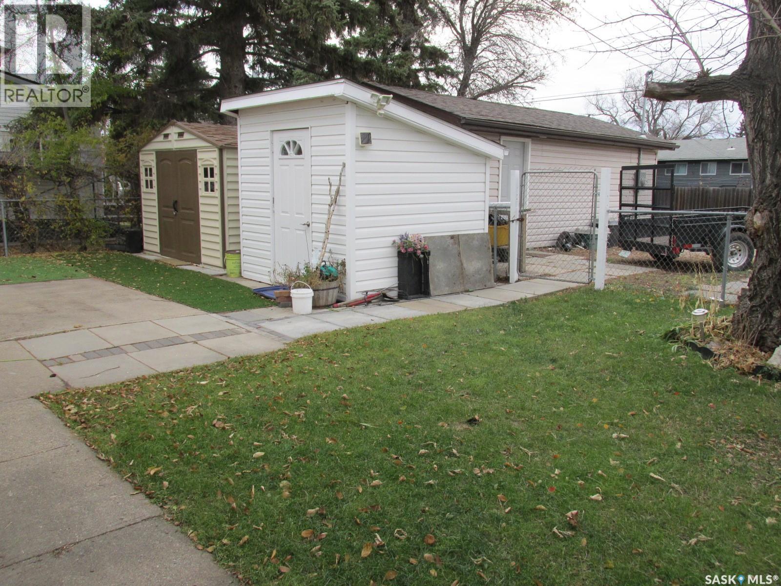 311 1st Street W, Nipawin, Saskatchewan  S0E 1E0 - Photo 32 - SK022016