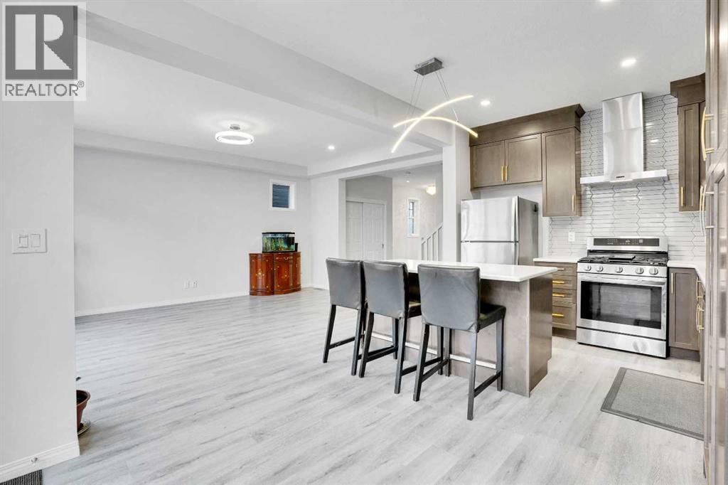 192 Carrington Crescent Nw, Calgary, Alberta  T3P 1R1 - Photo 13 - A2269786