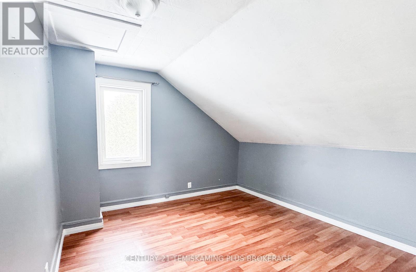 83 Sixth Avenue, Englehart, Ontario  P0J 1H0 - Photo 17 - T12531366