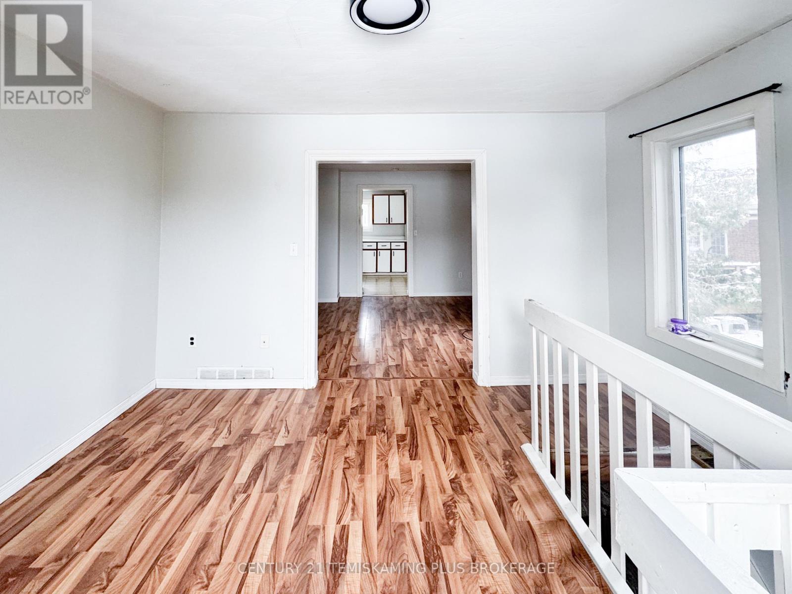 83 Sixth Avenue, Englehart, Ontario  P0J 1H0 - Photo 9 - T12531366