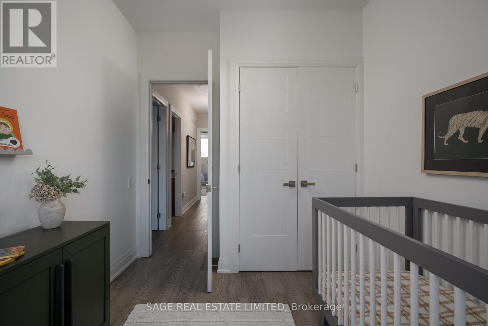 101 Beaver Avenue, Toronto, Ontario  M6H 2G3 - Photo 25 - W12529754