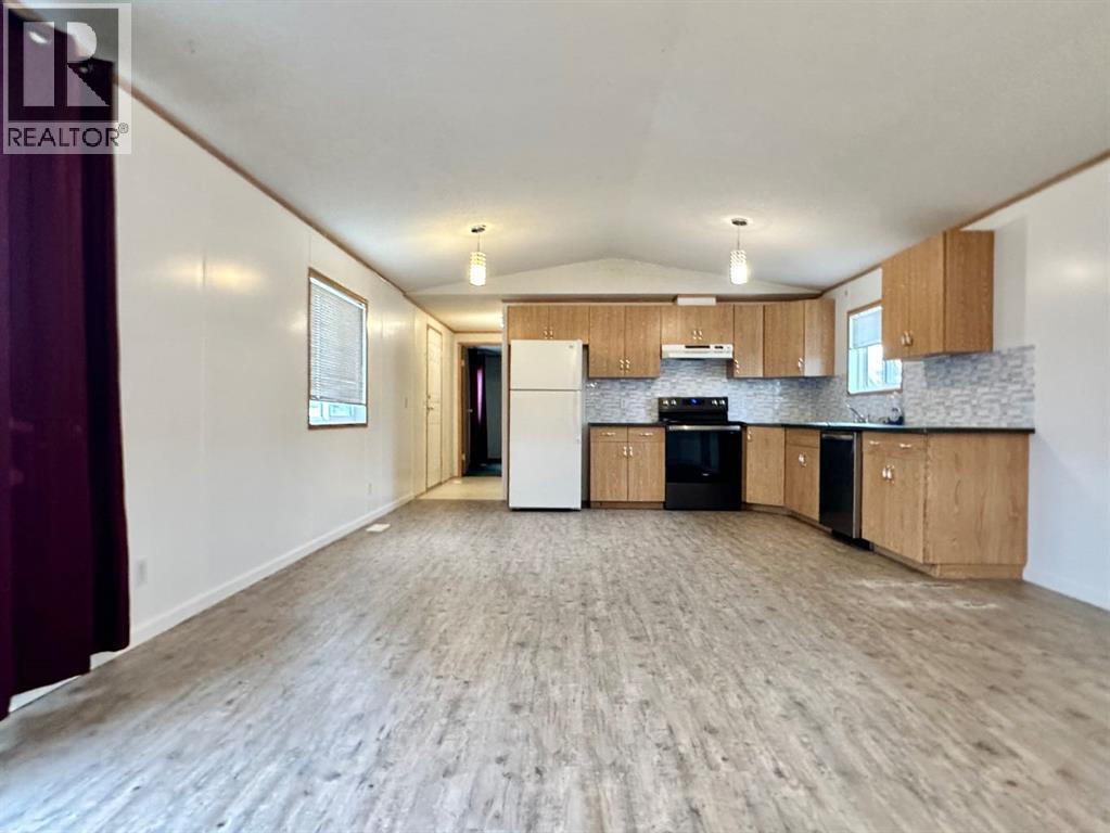 8, 310 Railway Avenue, Duchess, Alberta  T0J 0Z0 - Photo 7 - A2261145