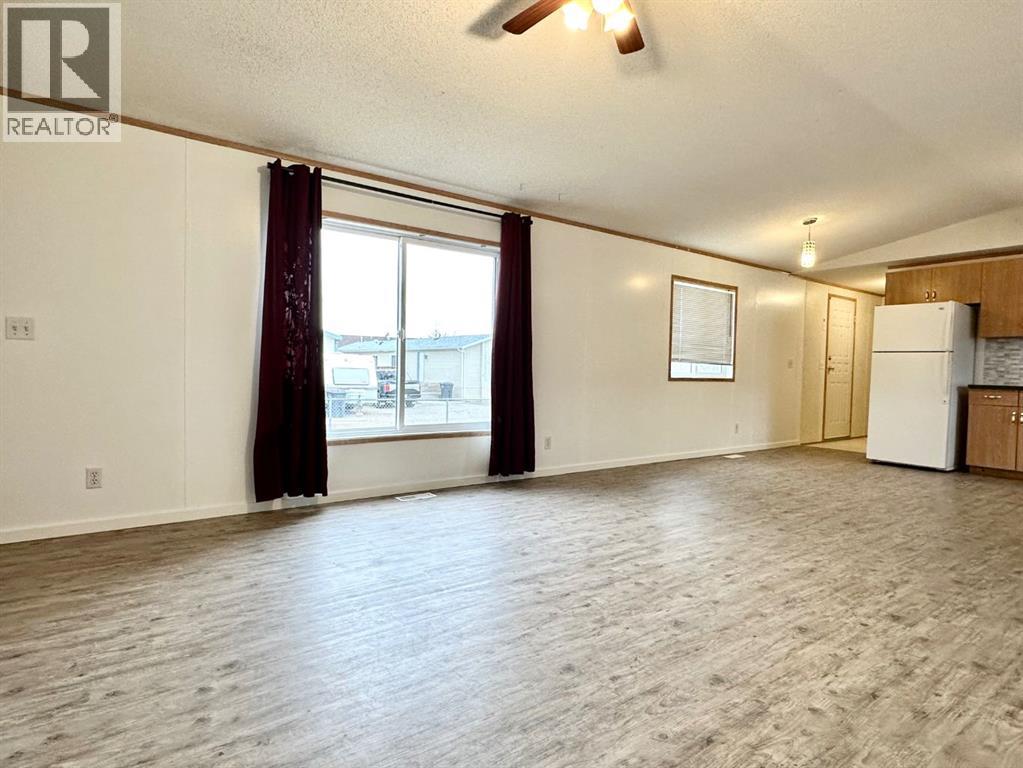 8, 310 Railway Avenue, Duchess, Alberta  T0J 0Z0 - Photo 6 - A2261145