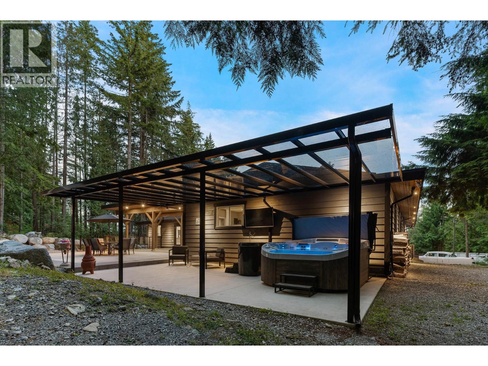 27561 Sayers Crescent, Maple Ridge, British Columbia  V2W 1N3 - Photo 4 - R3046558