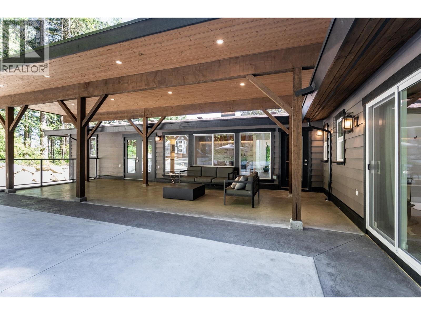 27561 Sayers Crescent, Maple Ridge, British Columbia  V2W 1N3 - Photo 35 - R3046558