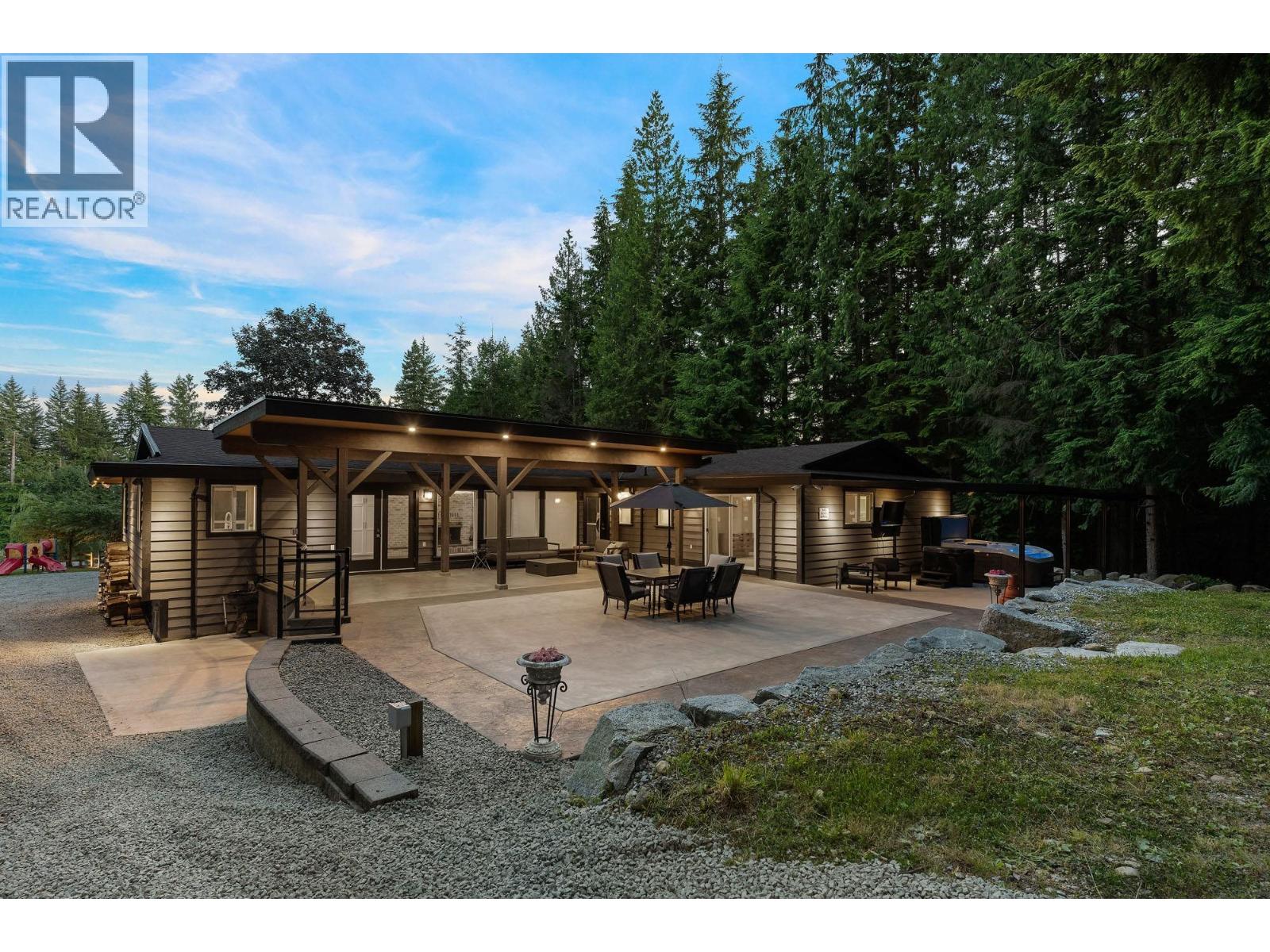 27561 Sayers Crescent, Maple Ridge, British Columbia  V2W 1N3 - Photo 31 - R3046558