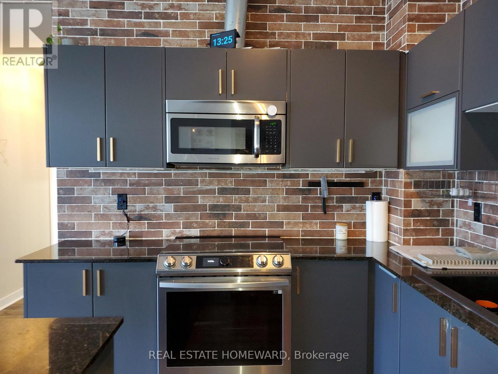 2205 - 59 East Liberty Street, Toronto, Ontario  M6K 3R1 - Photo 10 - C12531388