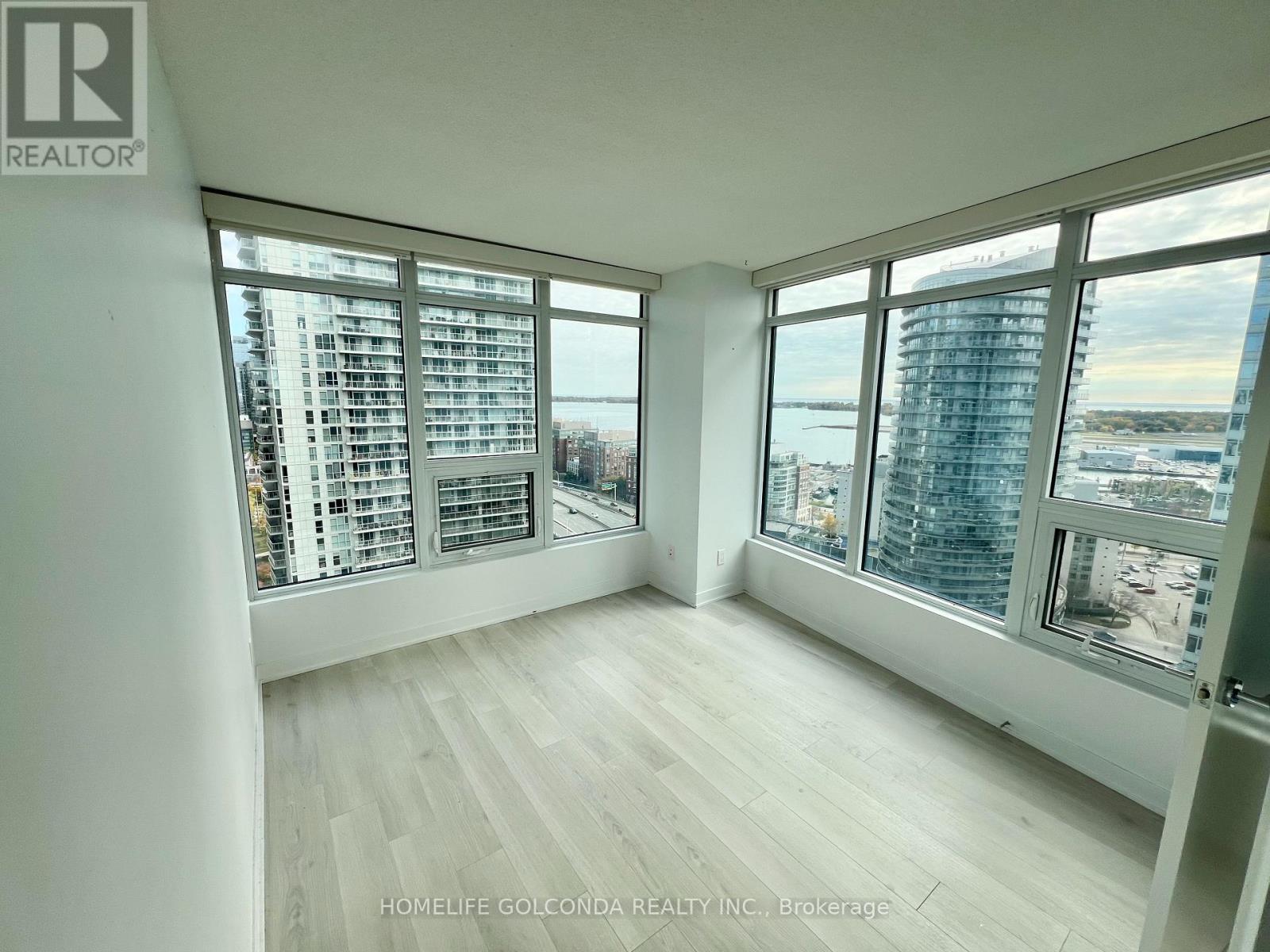 2312 - 70 Queens Wharf Road, Toronto, Ontario  M5V 0J2 - Photo 7 - C12531390