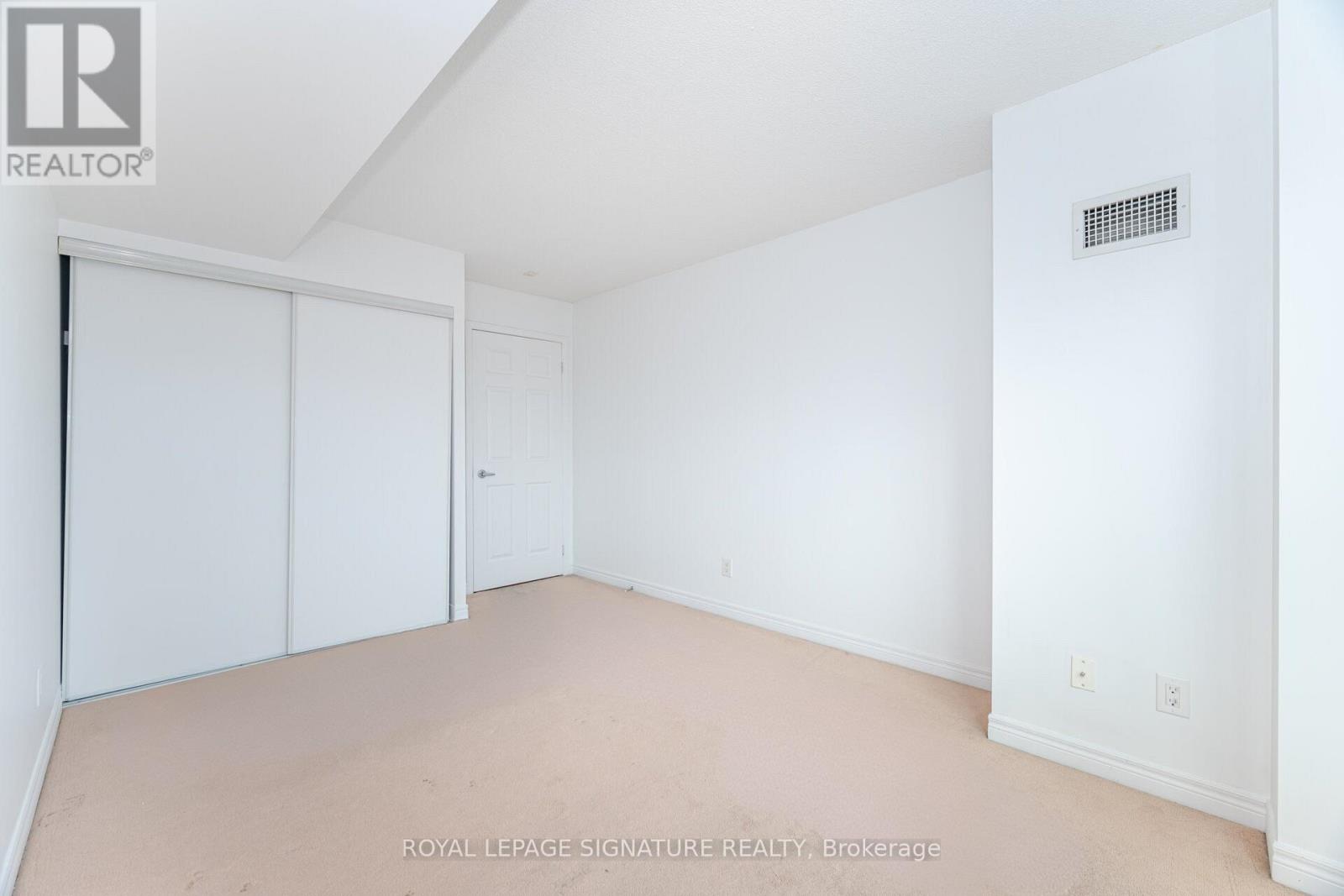 510 - 60 Fairfax Crescent, Toronto, Ontario  M1L 1Z8 - Photo 9 - E12531382