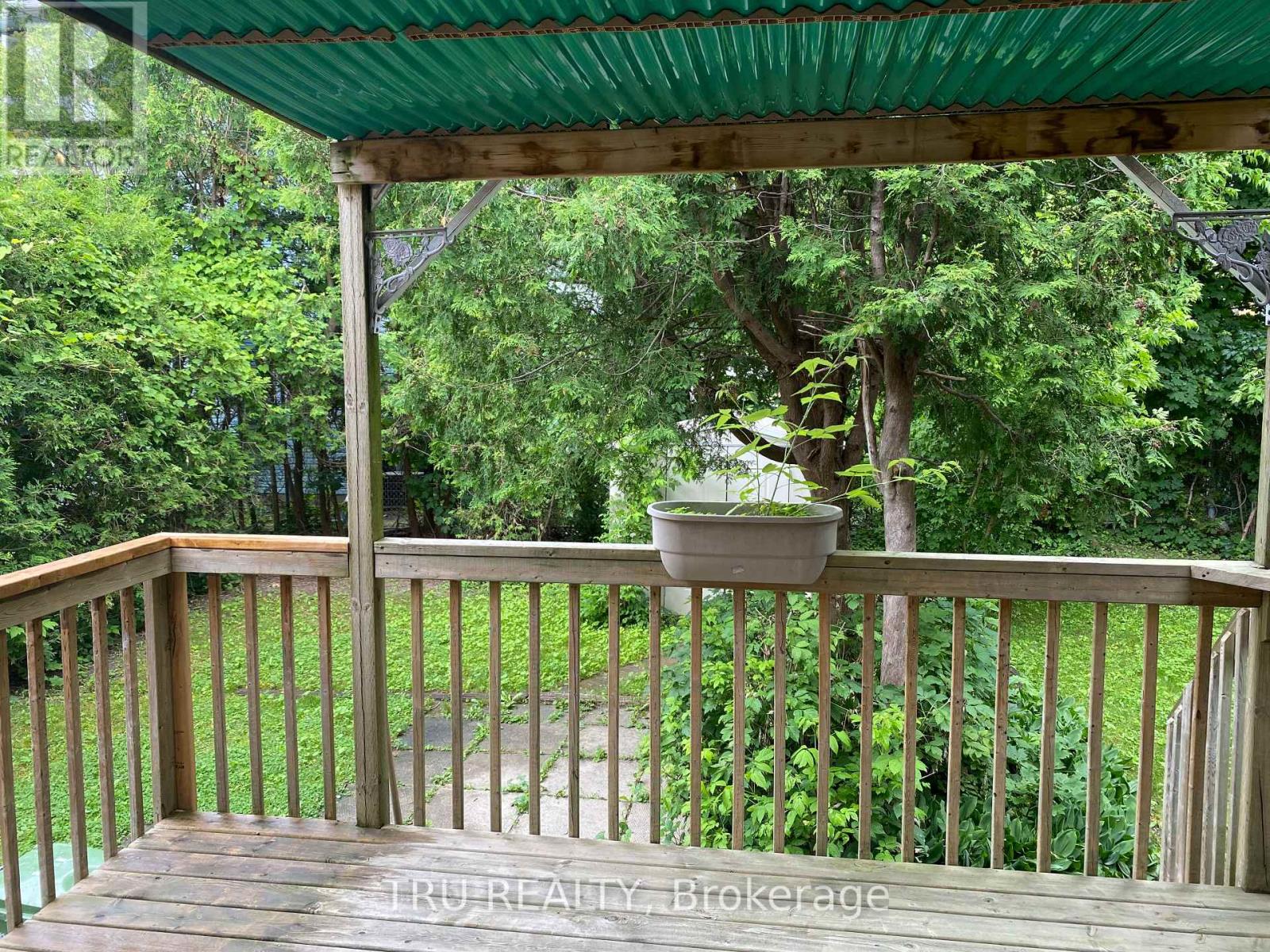 1 - 2687 Cresthill Street, Ottawa, Ontario  K2B 7N9 - Photo 9 - X12480975