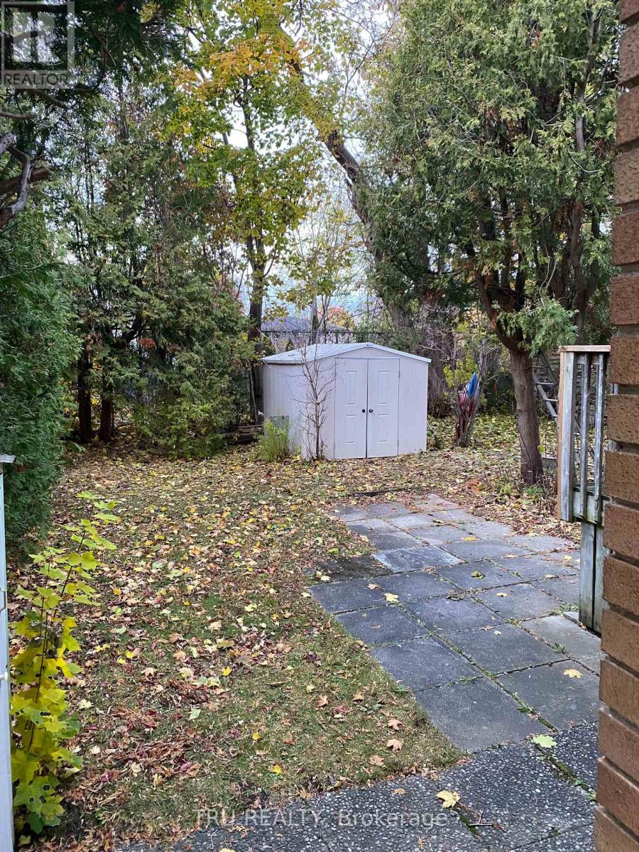 1 - 2687 Cresthill Street, Ottawa, Ontario  K2B 7N9 - Photo 11 - X12480975