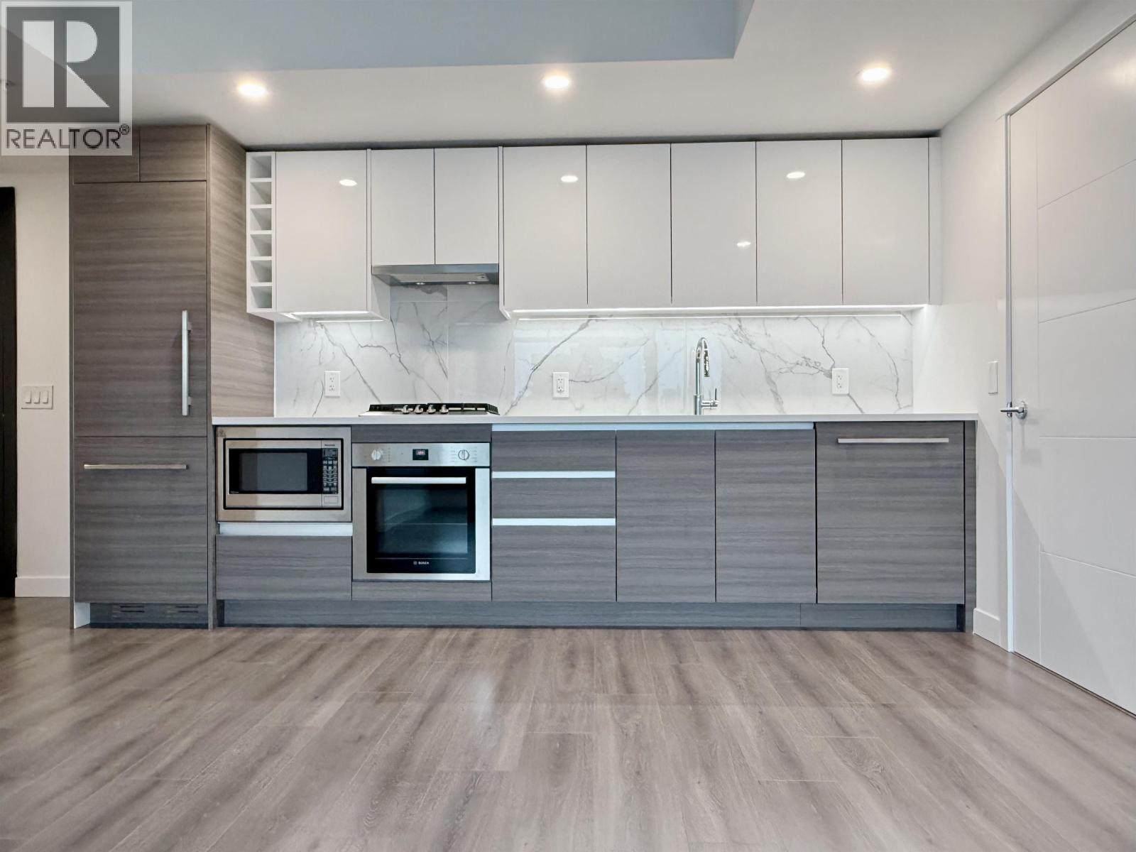 1806 823 Carnarvon Street, New Westminster, British Columbia  V3M 0N5 - Photo 3 - R3066109