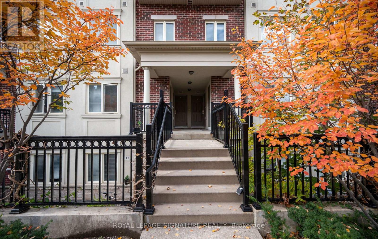 240 - 15 CONEFLOWER CRESCENT, Toronto, Ontario