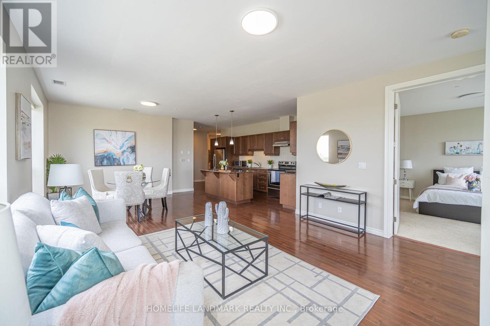 501 - 223 Erb Street W, Waterloo, Ontario  N2L 0B3 - Photo 17 - X12531378