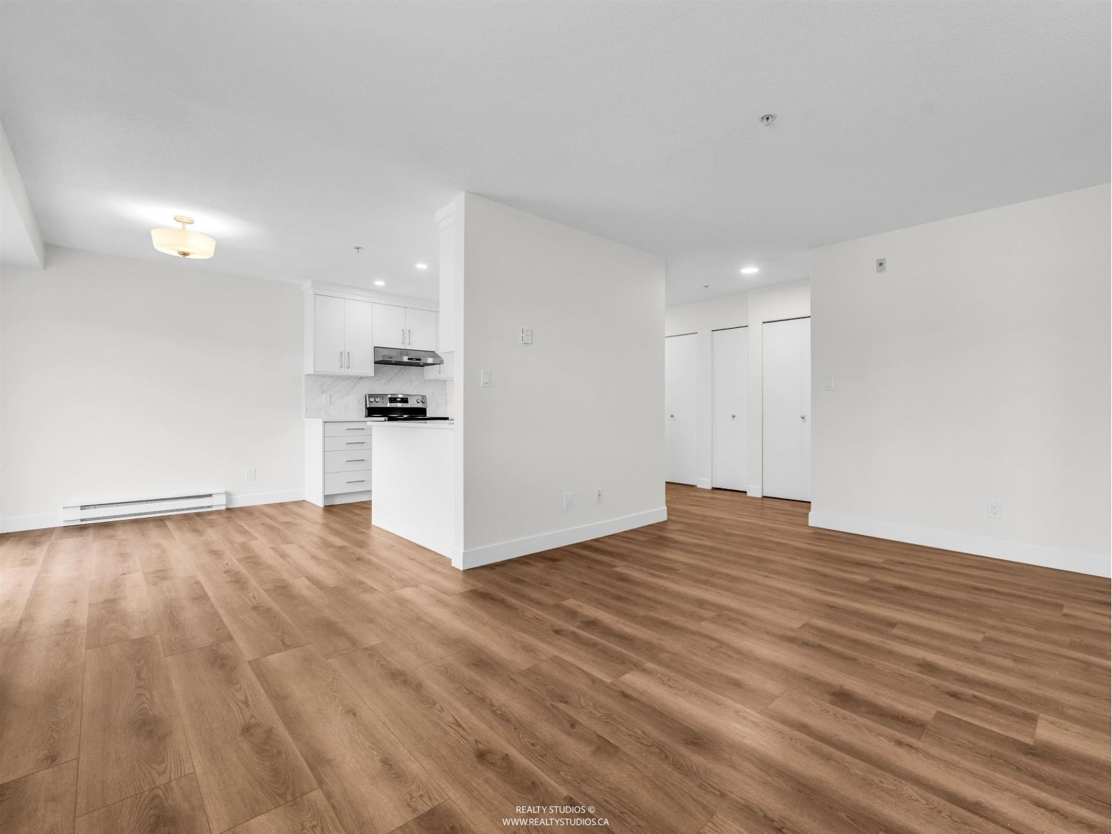 402 12130 80 Avenue, Surrey, British Columbia  V3W 0V2 - Photo 6 - R3066114