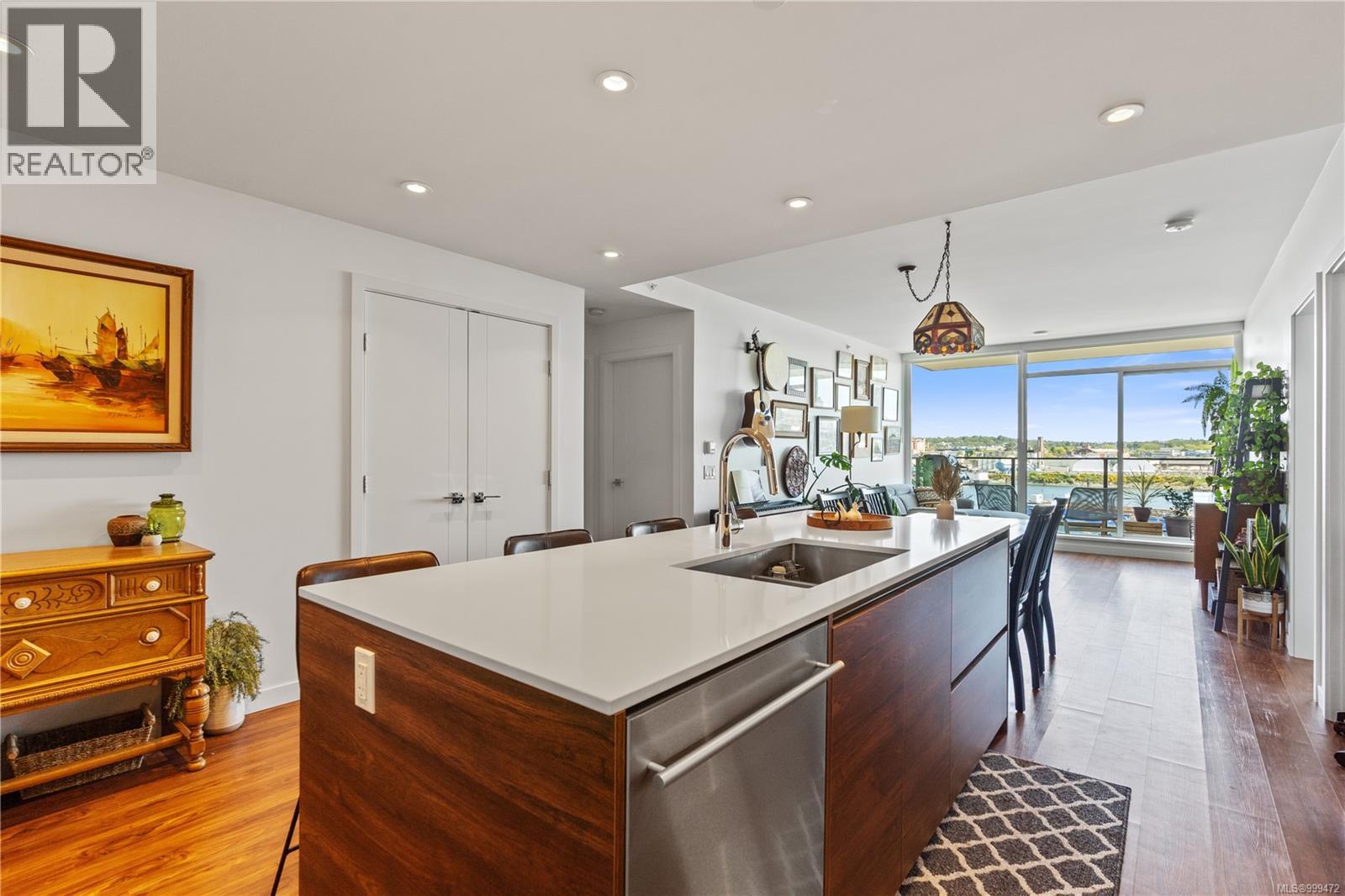 408 363 Tyee Rd, Victoria, British Columbia  V9A 0B5 - Photo 11 - 999472