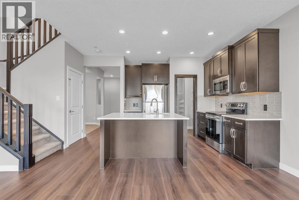 253 Panton Way Nw, Calgary, Alberta  T3K 0X4 - Photo 8 - A2251068