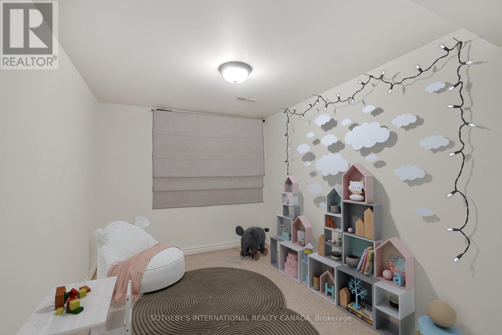 19 Gleneagle Crescent, Toronto, Ontario  M2J 3H4 - Photo 17 - C12531402