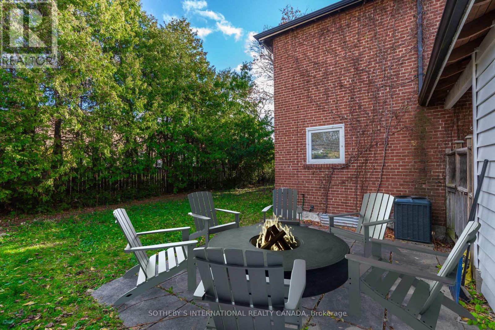 19 Gleneagle Crescent, Toronto, Ontario  M2J 3H4 - Photo 18 - C12531402