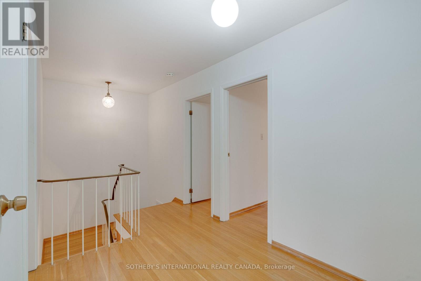 19 Gleneagle Crescent, Toronto, Ontario  M2J 3H4 - Photo 7 - C12531402