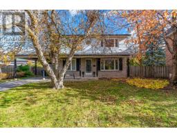 19 GLENEAGLE CRESCENT, Toronto, Ontario