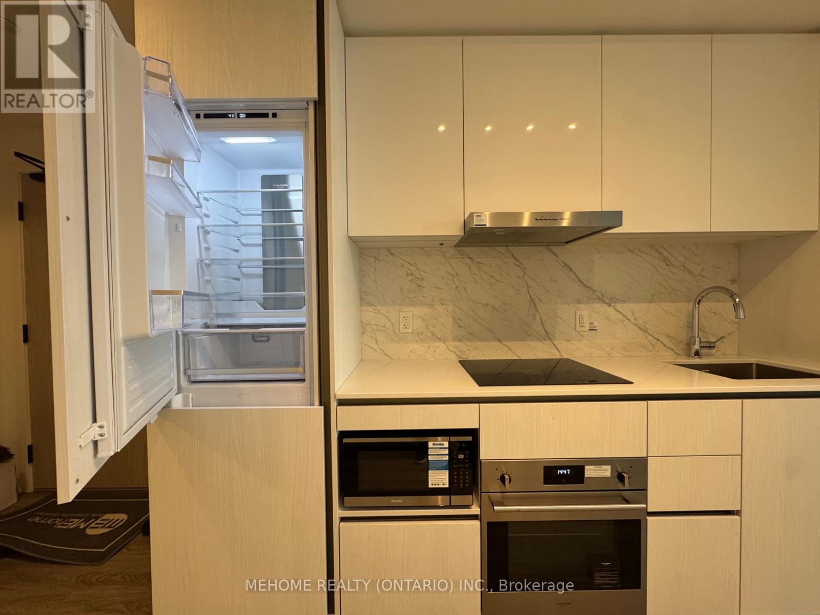 #1207 - 8 Interchange Way, Vaughan, Ontario  L4K 0R2 - Photo 11 - N12531406