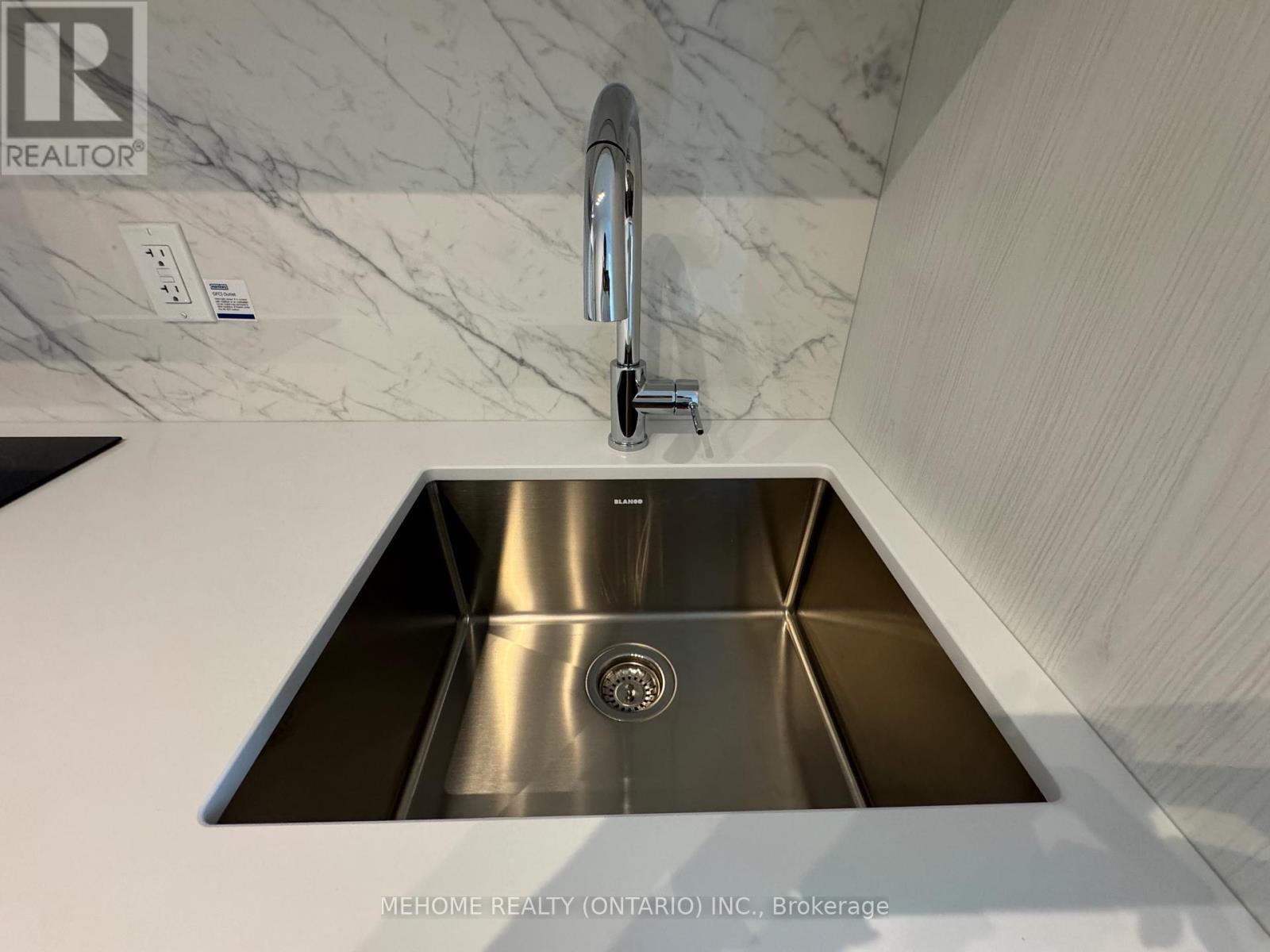 #1207 - 8 Interchange Way, Vaughan, Ontario  L4K 0R2 - Photo 12 - N12531406