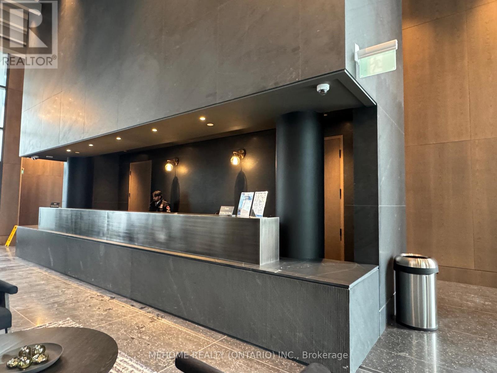 #1207 - 8 Interchange Way, Vaughan, Ontario  L4K 0R2 - Photo 5 - N12531406