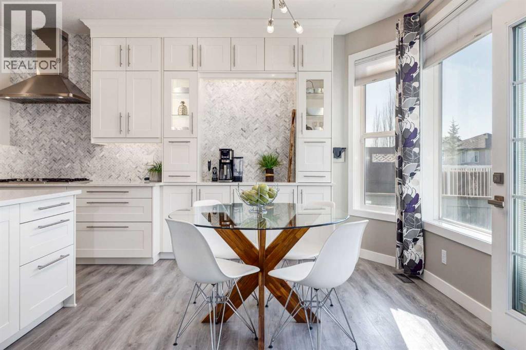 269 Tuscany Ridge Heights Nw, Calgary, Alberta  T3L 3B8 - Photo 11 - A2269039