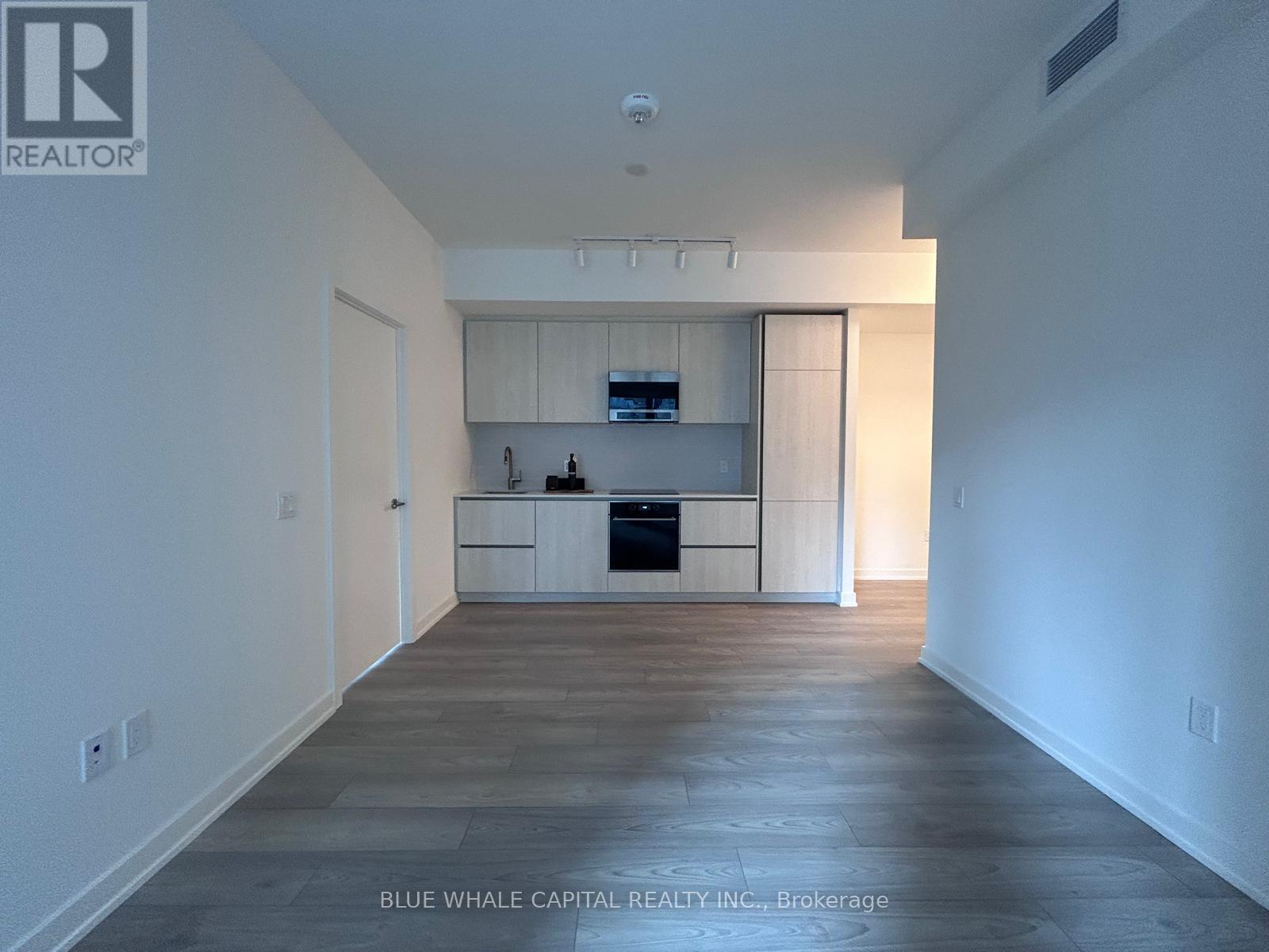 711 - 120 Broadway Avenue, Toronto, Ontario  M4P 0E9 - Photo 3 - C12507302