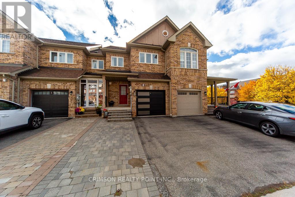 5 AMULET CRESCENT, Richmond Hill, Ontario