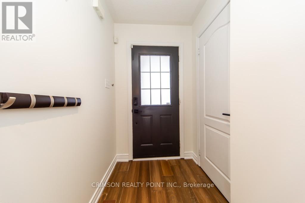 5 Amulet Crescent, Richmond Hill, Ontario  L4S 2S2 - Photo 5 - N12528786