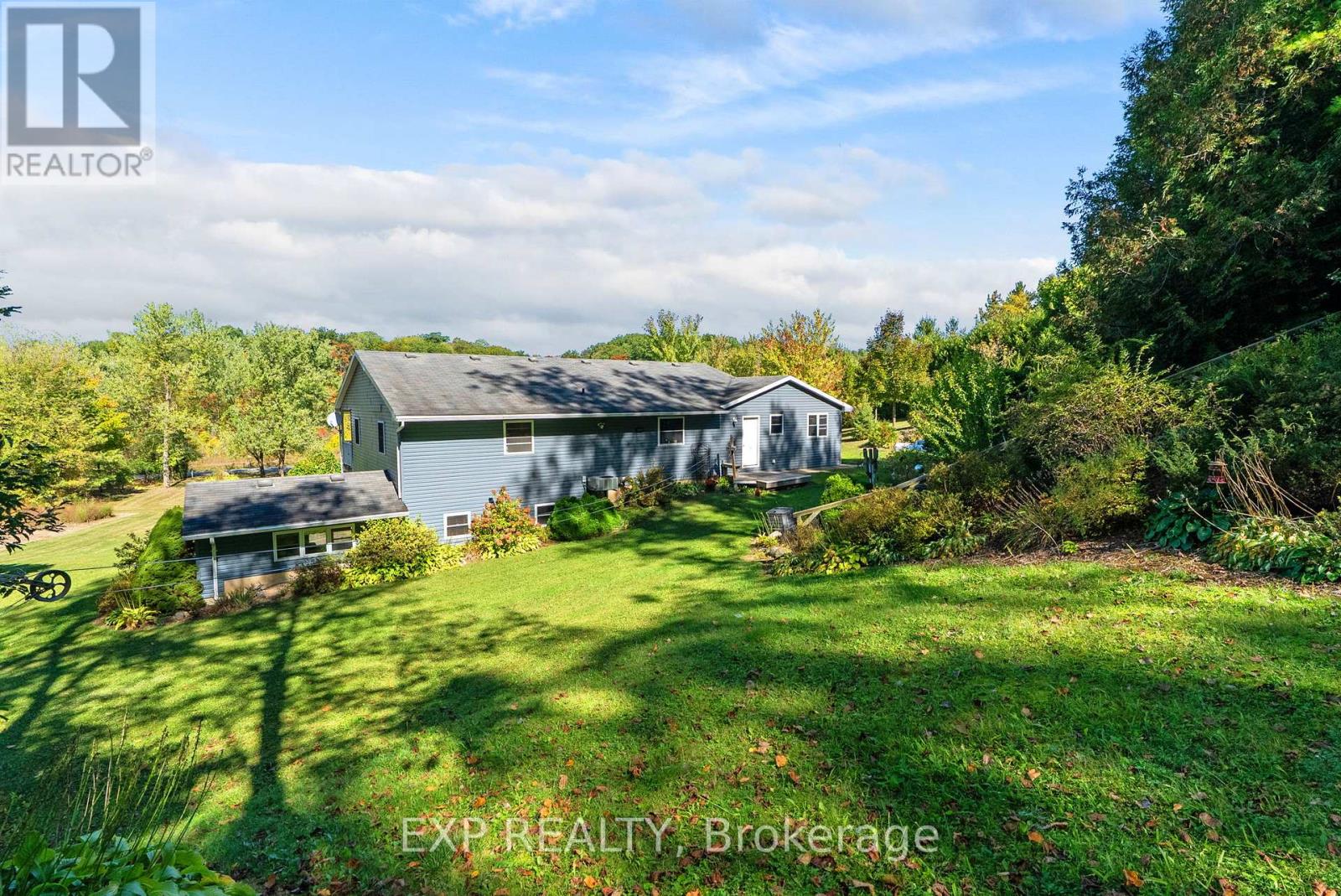 30680 Hungry Hollow Road, North Middlesex, Ontario  N0M 1B0 - Photo 37 - X12531410