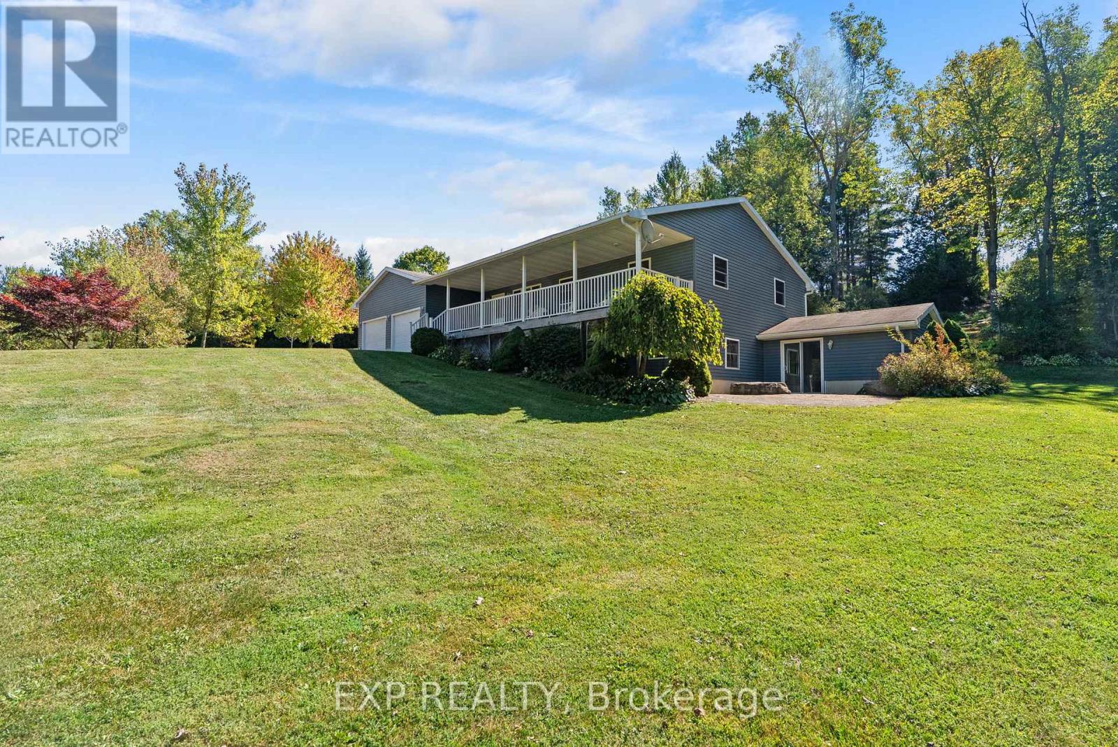 30680 Hungry Hollow Road, North Middlesex, Ontario  N0M 1B0 - Photo 5 - X12531410