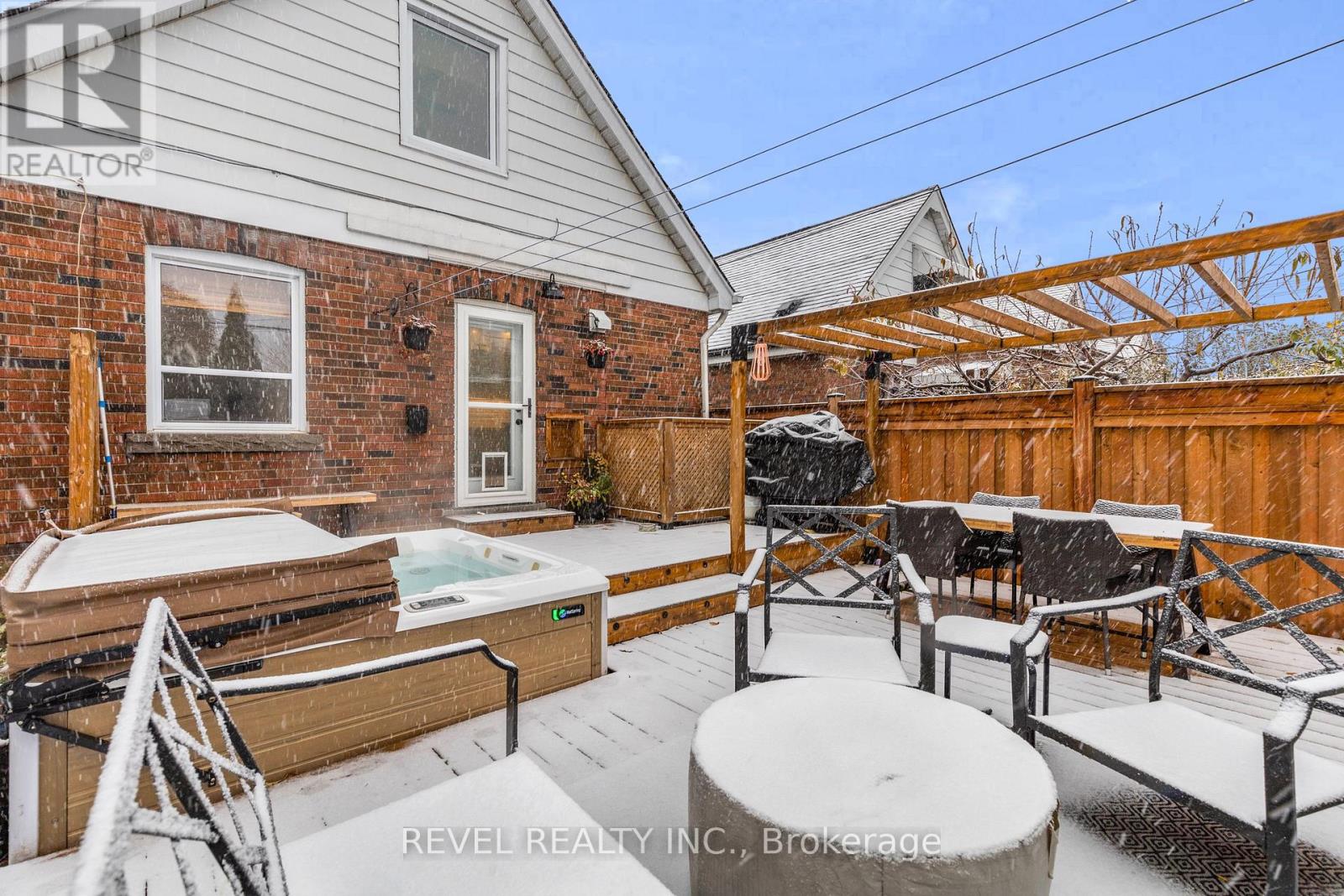 175 Wexford Avenue S, Hamilton, Ontario  L8K 2P1 - Photo 31 - X12531398