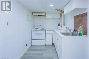 392 Wellington Street, Brantford, Ontario  N3S 4A9 - Photo 15 - X12531400