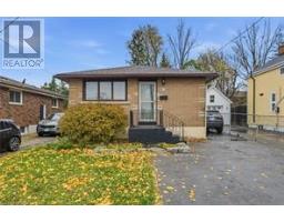 392 WELLINGTON STREET, Brantford, Ontario
