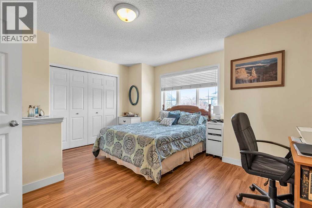 109 Citadel Estates Manor Nw, Calgary, Alberta  T3G 5M7 - Photo 19 - A2264505