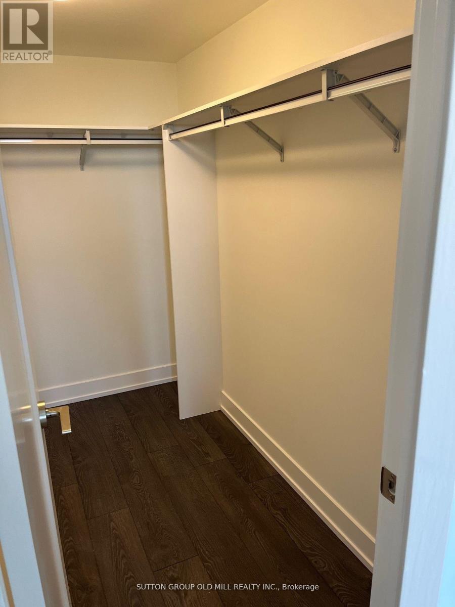 1636 - 5 Mabelle Avenue, Toronto, Ontario  M9A 0C8 - Photo 10 - W12527514