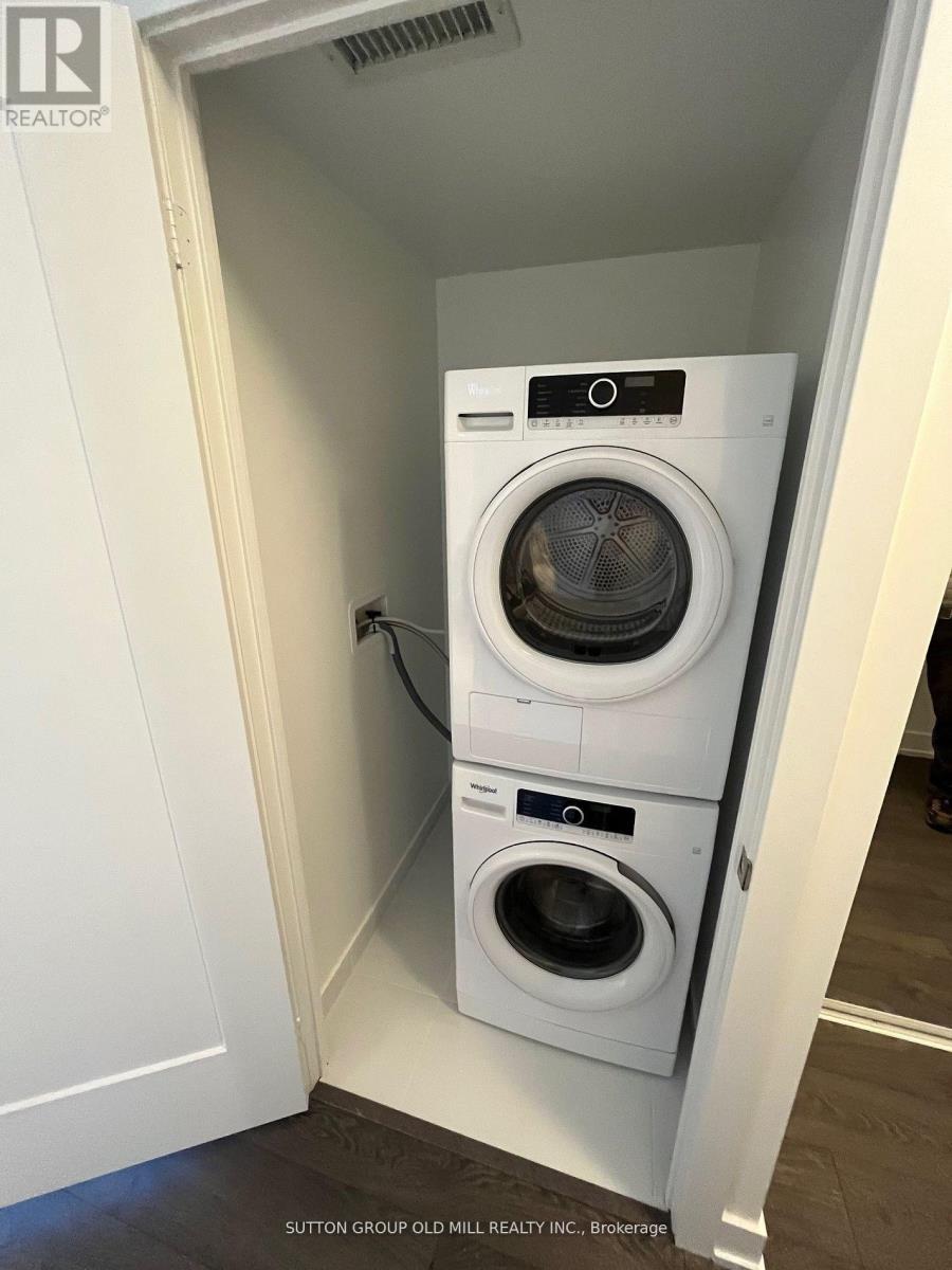 1636 - 5 Mabelle Avenue, Toronto, Ontario  M9A 0C8 - Photo 5 - W12527514