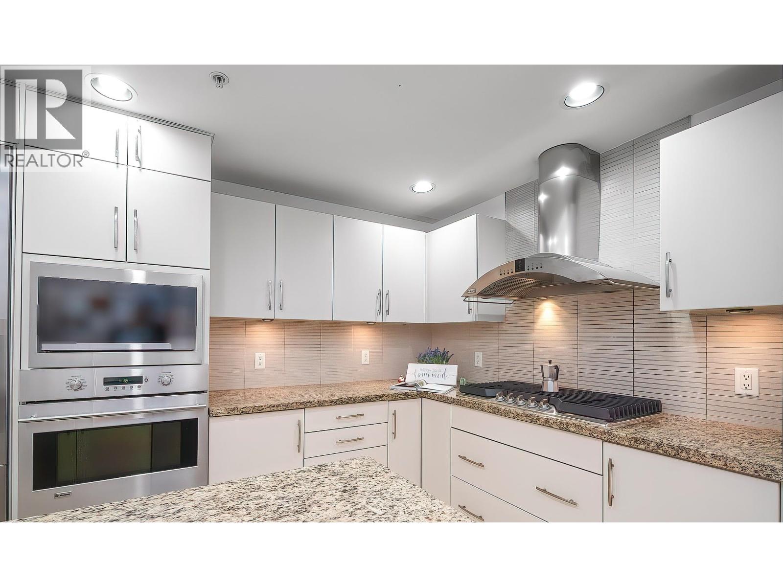 212 6333 Larkin Drive, Vancouver, British Columbia  V6T 0A7 - Photo 4 - R3066182