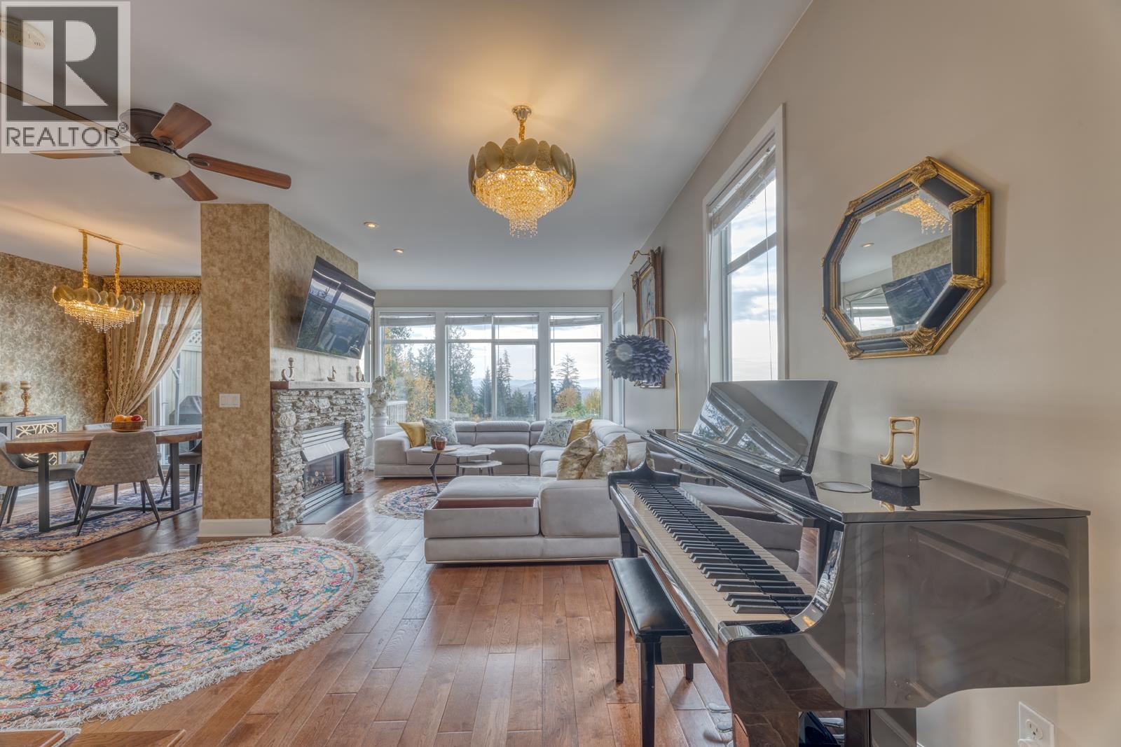 19 1486 Johnson Street, Coquitlam, British Columbia  V3E 2T1 - Photo 4 - R3066380