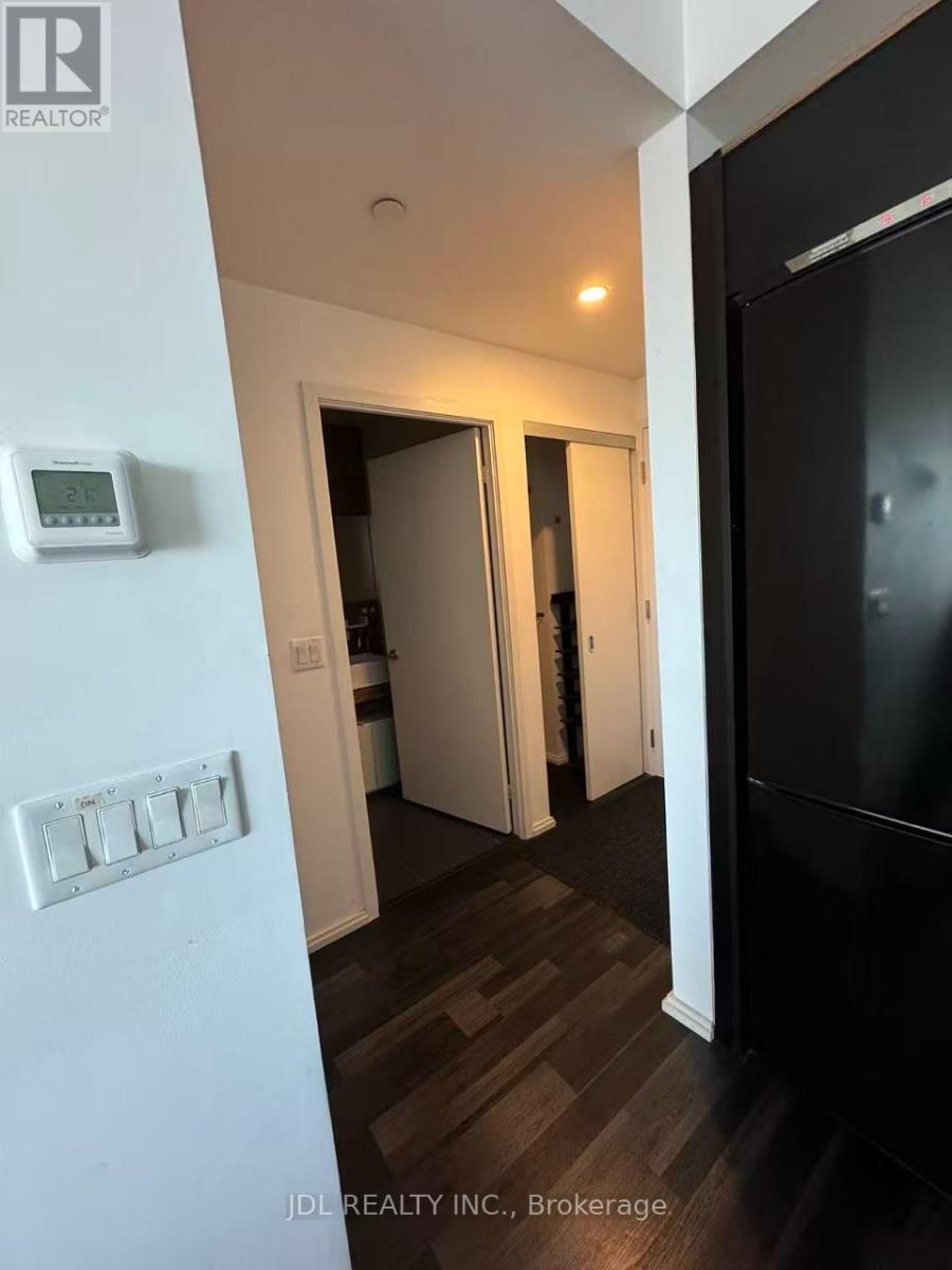 2905 - 75 St Nicholas Street, Toronto, Ontario  M4Y 0A5 - Photo 13 - C12531436